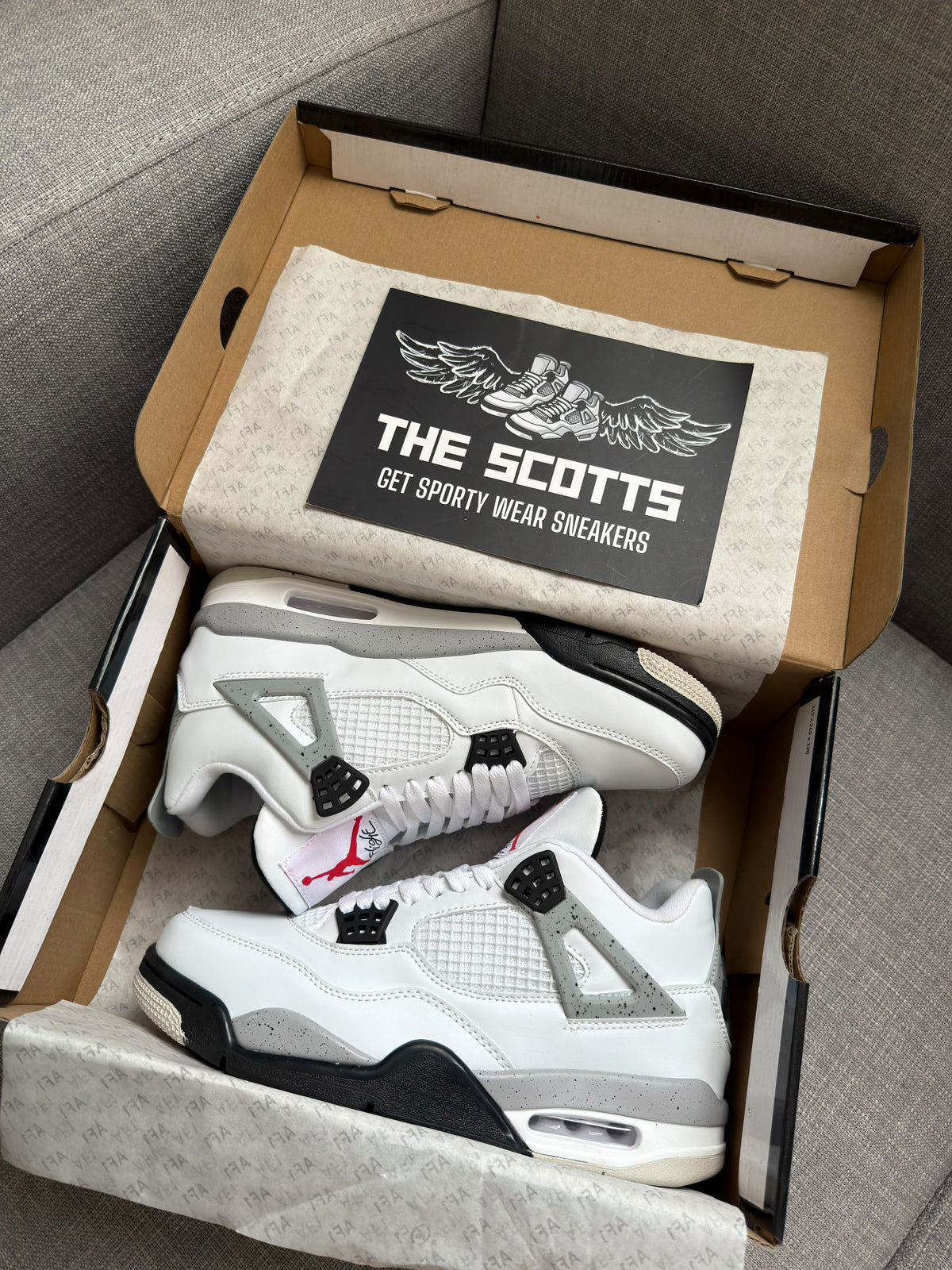 Nike Air Jordan 4 Retro “White Cement”