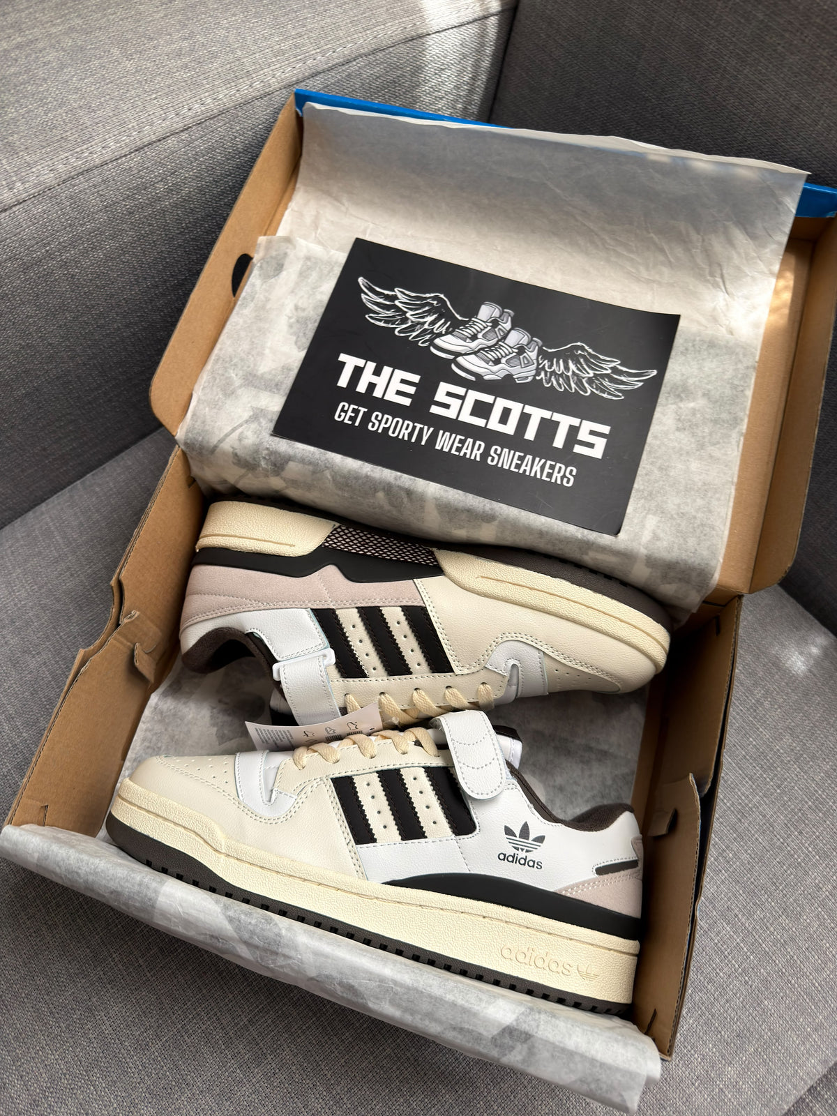 adidas forum in beige brown