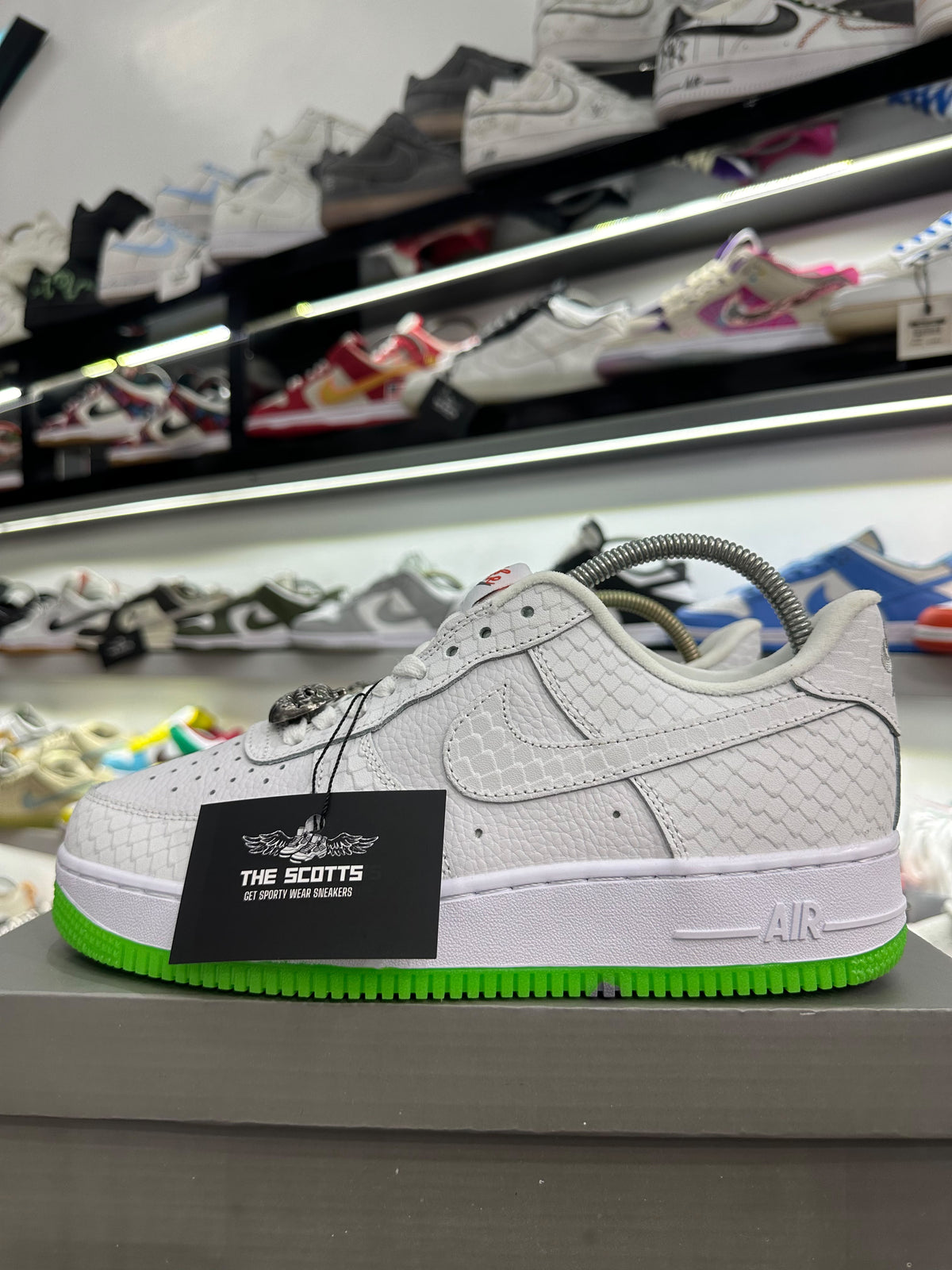 Nike Air Force 1 Low "Halloween" white