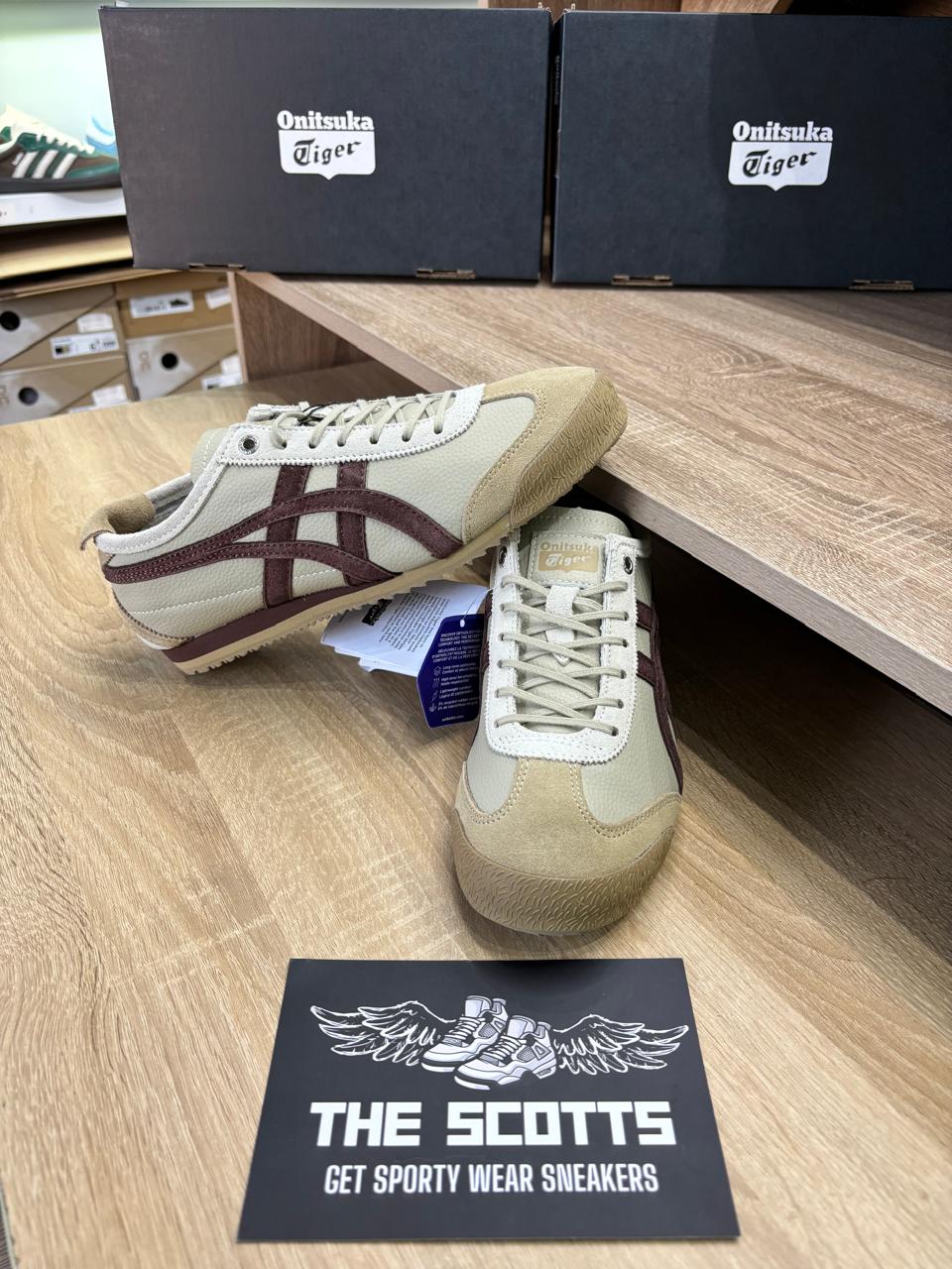 Onitsuka Tiger Mexico 66 SD VIN in the Putty/Dark Brown
