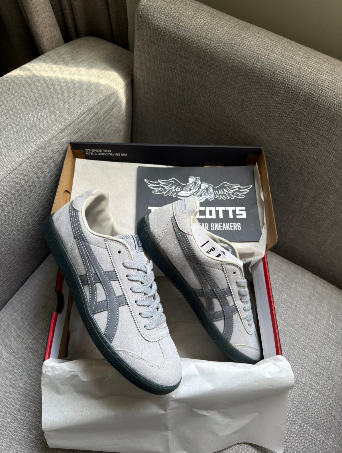 Onitsuka Tiger Tokuten "Grey"