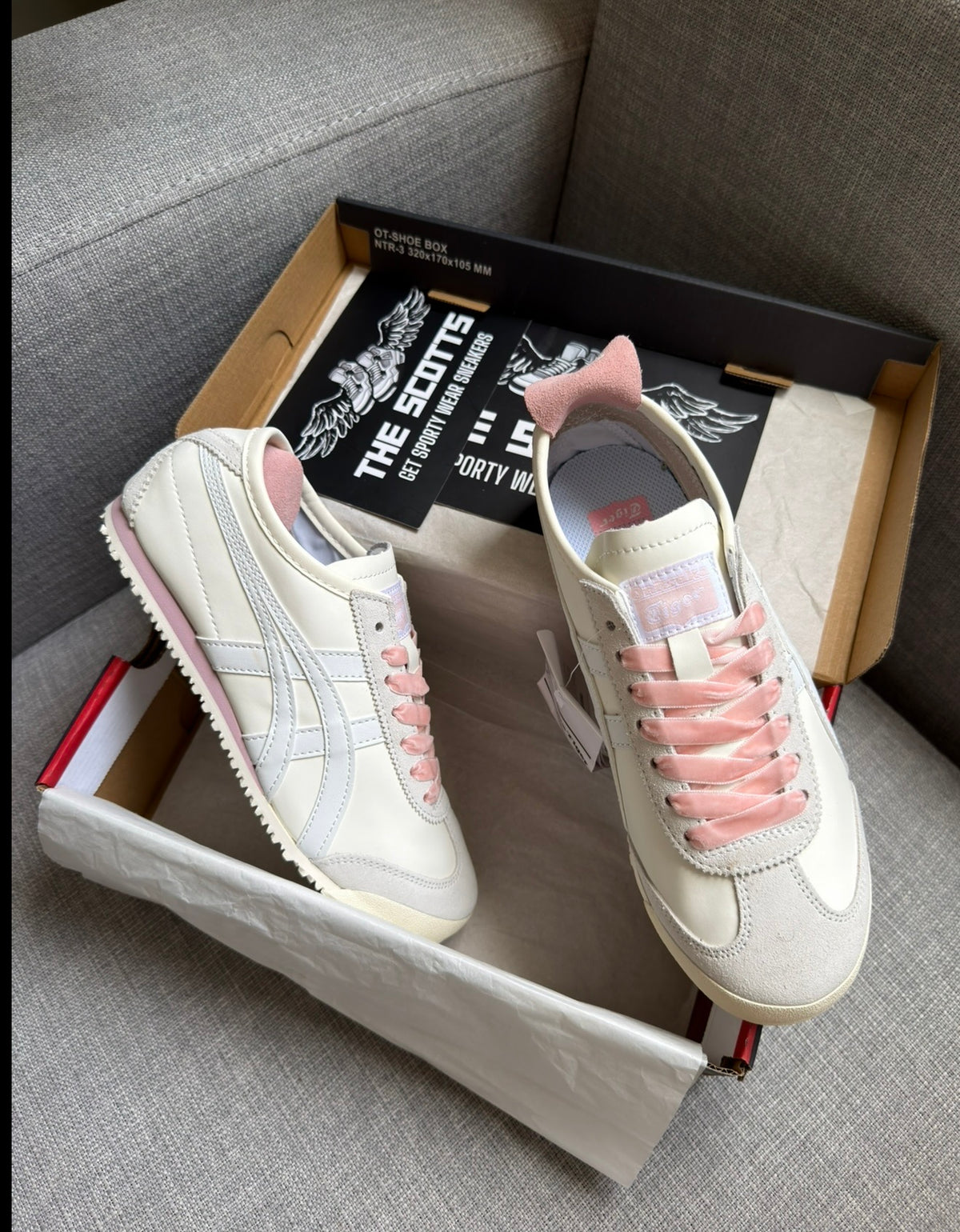 Onitsuka Tiger Mexico 66 ivory pink