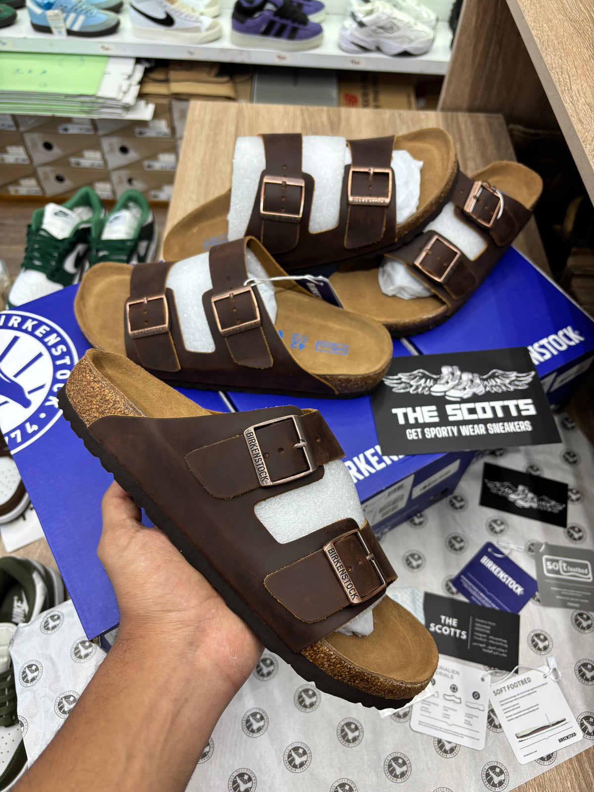 Birkenstock Tan Brown Arizona Double Strap Slipper - Natural Leather