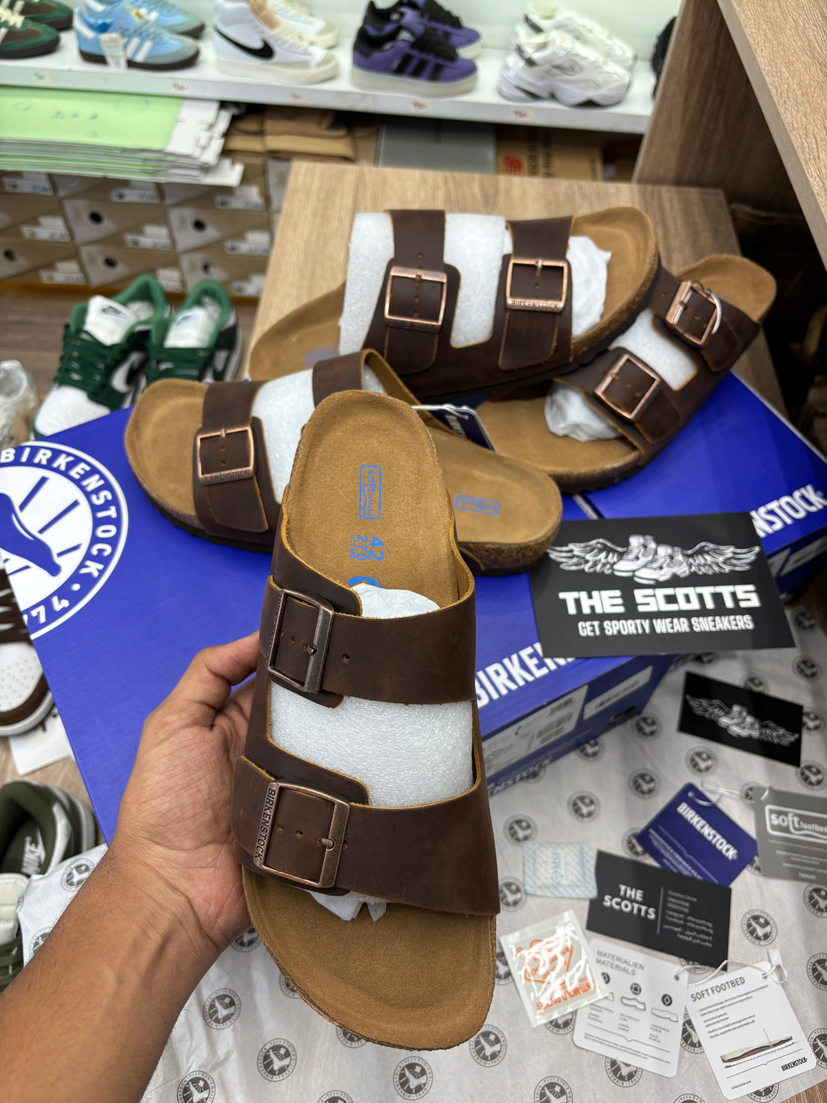 Birkenstock Tan Brown Arizona Double Strap Slipper - Natural Leather