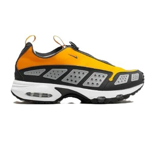 Air Max SNDR "Canyon Gold Deep Ocean"