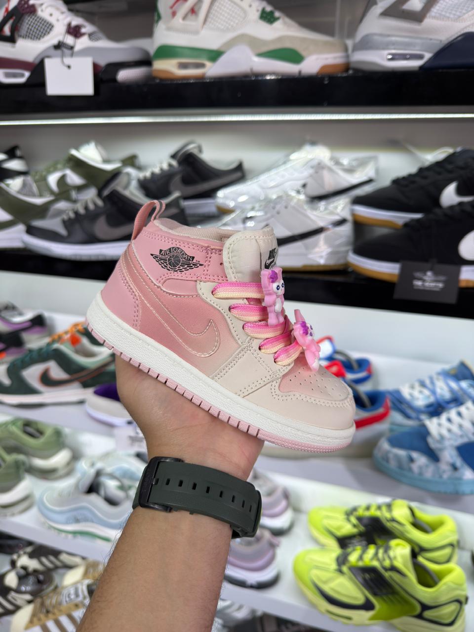 Jordan 1 Mickey Mouse Light Pink White '01' kids size