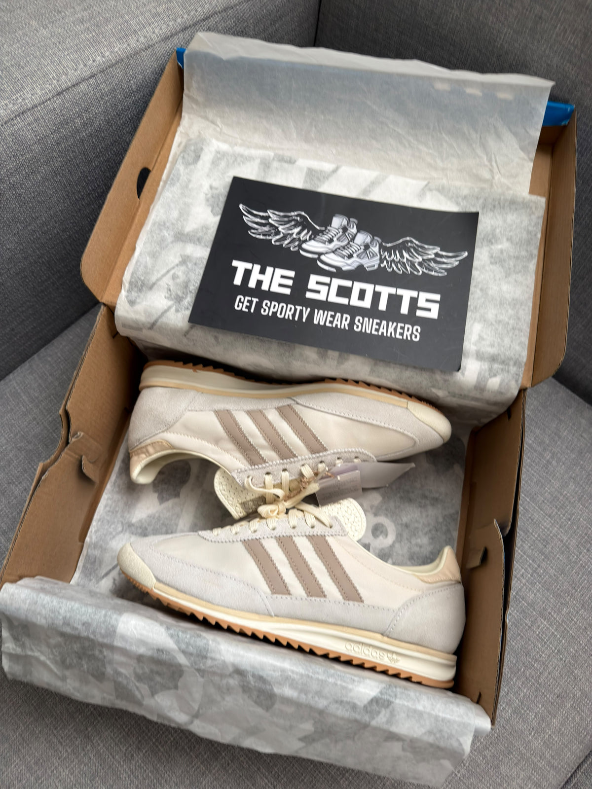 adidas SL 72 light beige