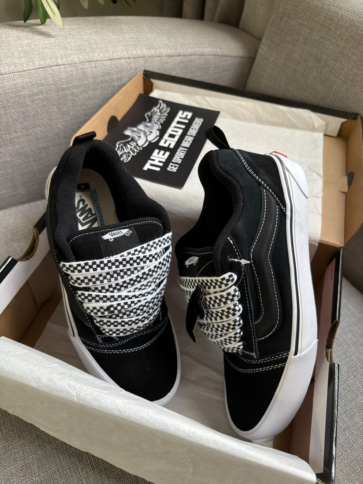 Vans Knu Skool  Black Charcoal