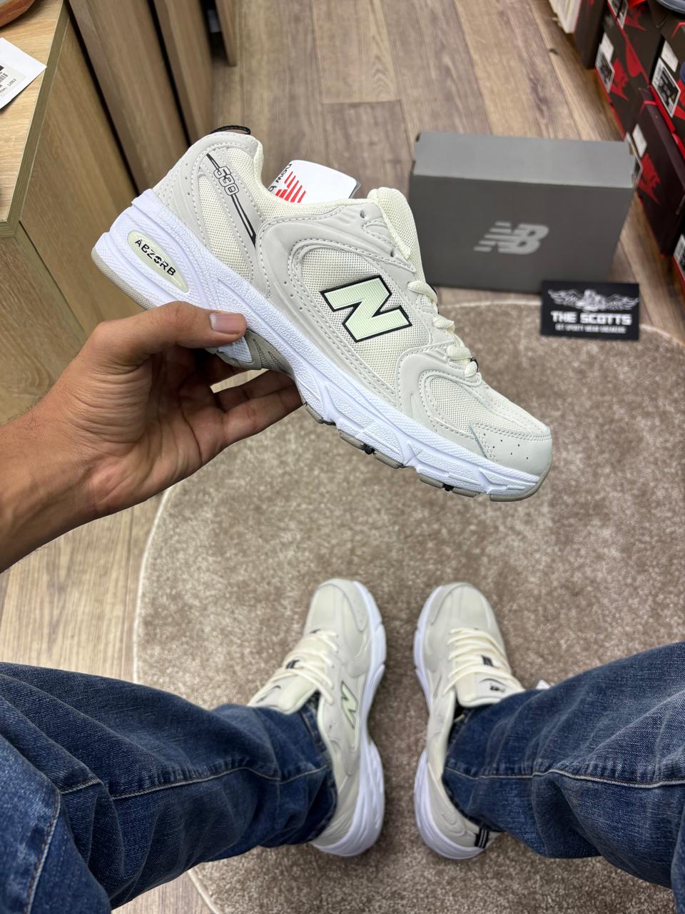 New Balance 530 beige