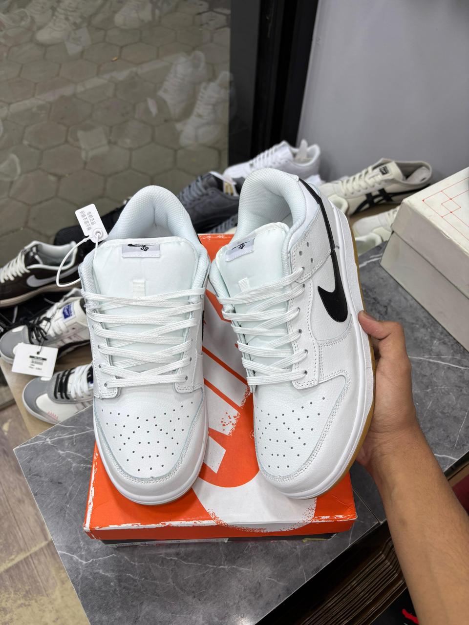 Nike SB Dunk Low "White Gum"