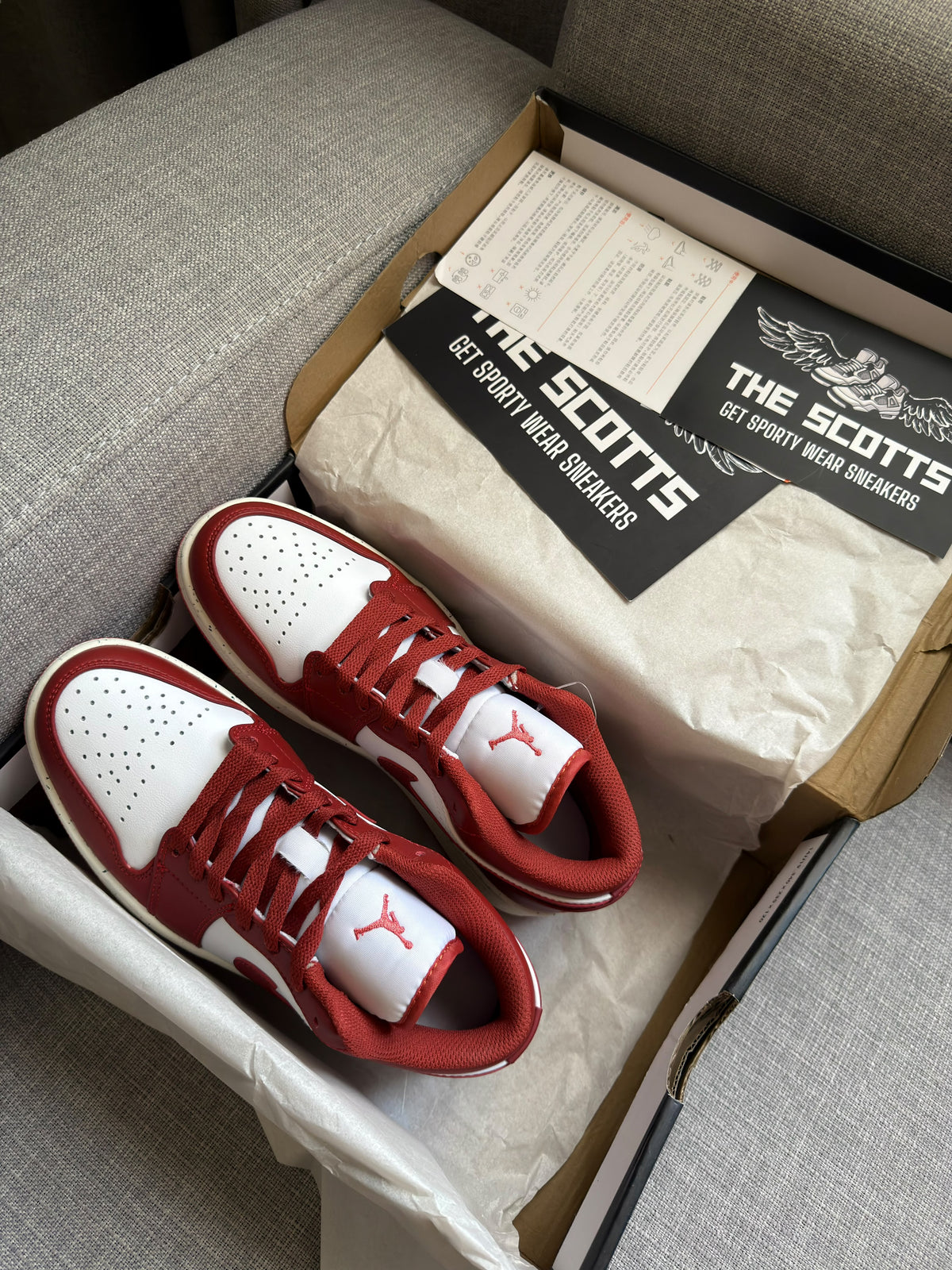 Air Jordan 1 Low SE Dune Red