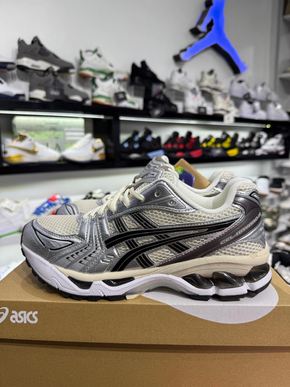Asics GEL-Kayano 14 "Metallic Plum