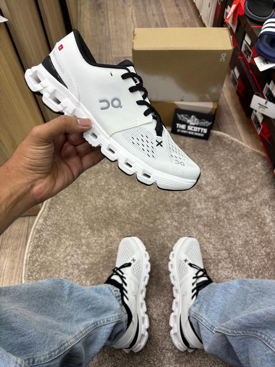On Cloud X 4 White