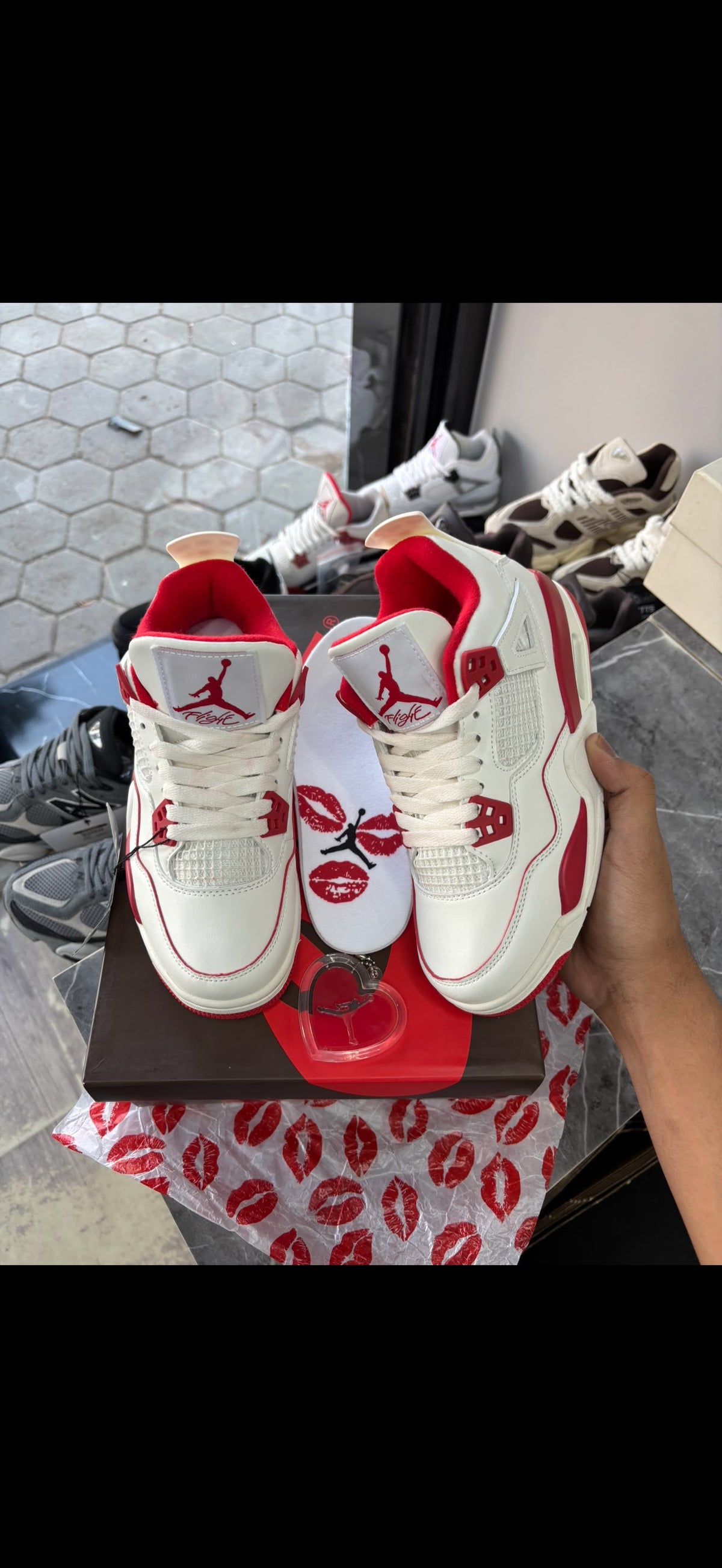 Nike Jordan Air 4 Retro 'Valentine's Day'