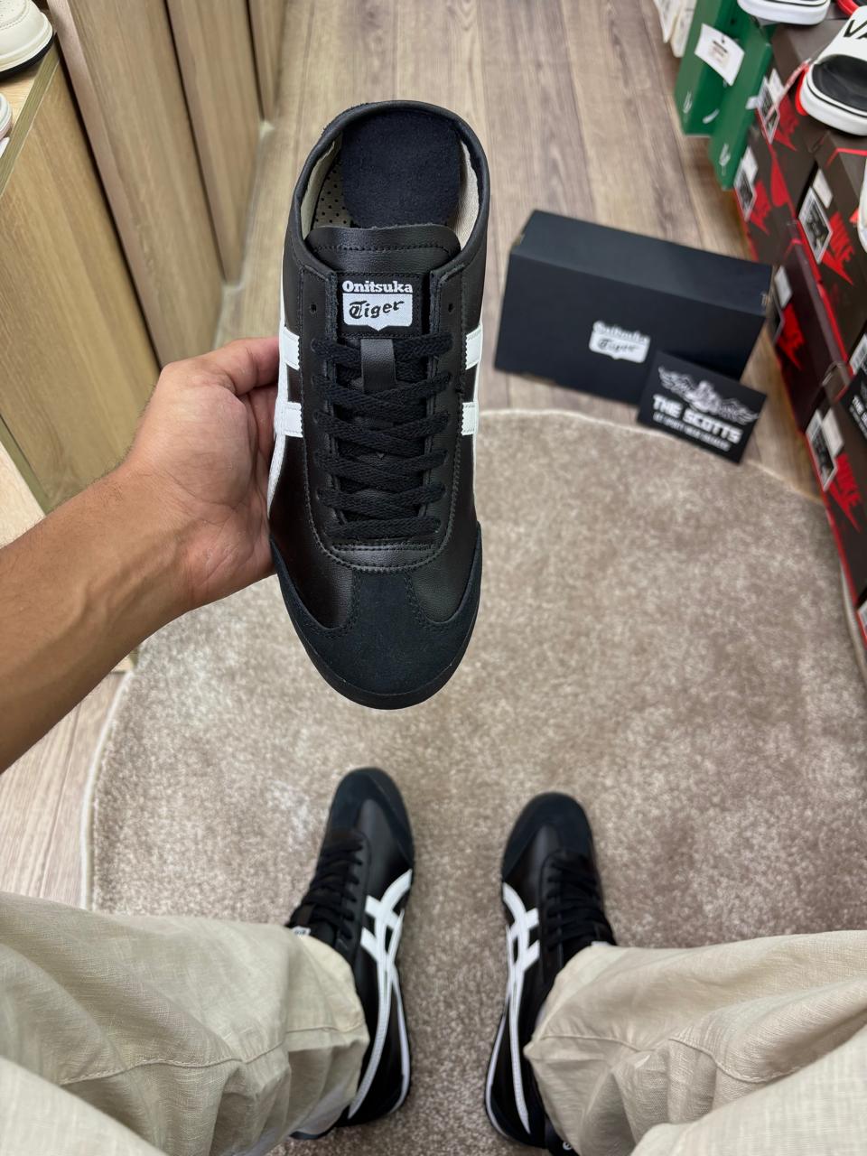 Onitsuka Tiger Mexico 66™ "Black/White"