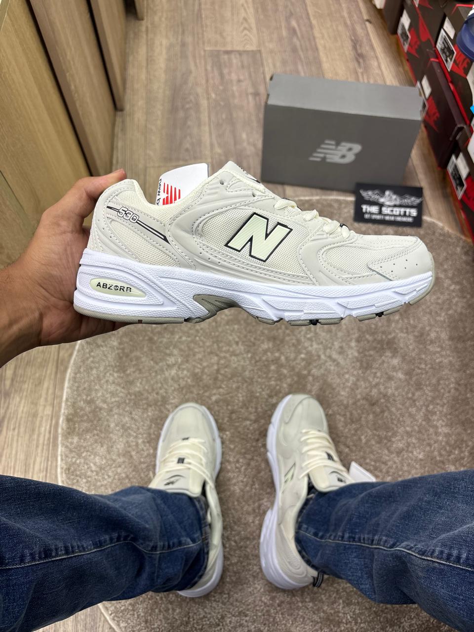 New Balance 530 beige