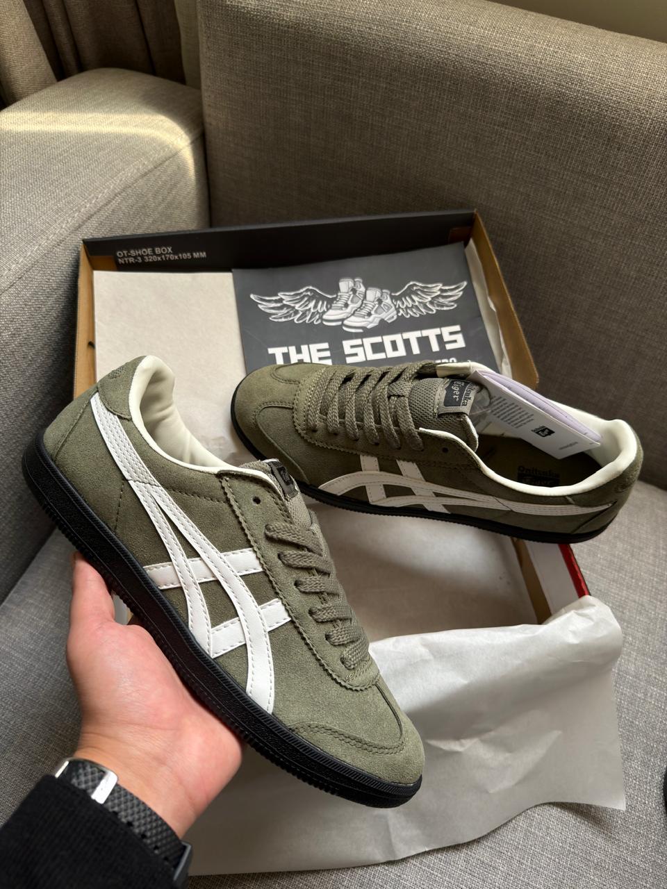 Onitsuka Tiger Tokuten "Burnt Green"
