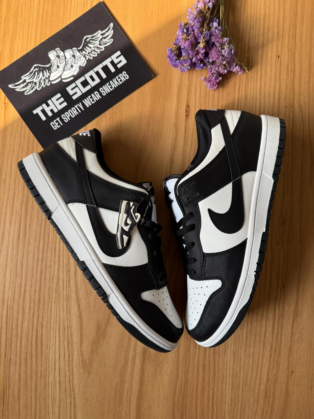 Nike Sb Dunk Low "White/Black" Panda