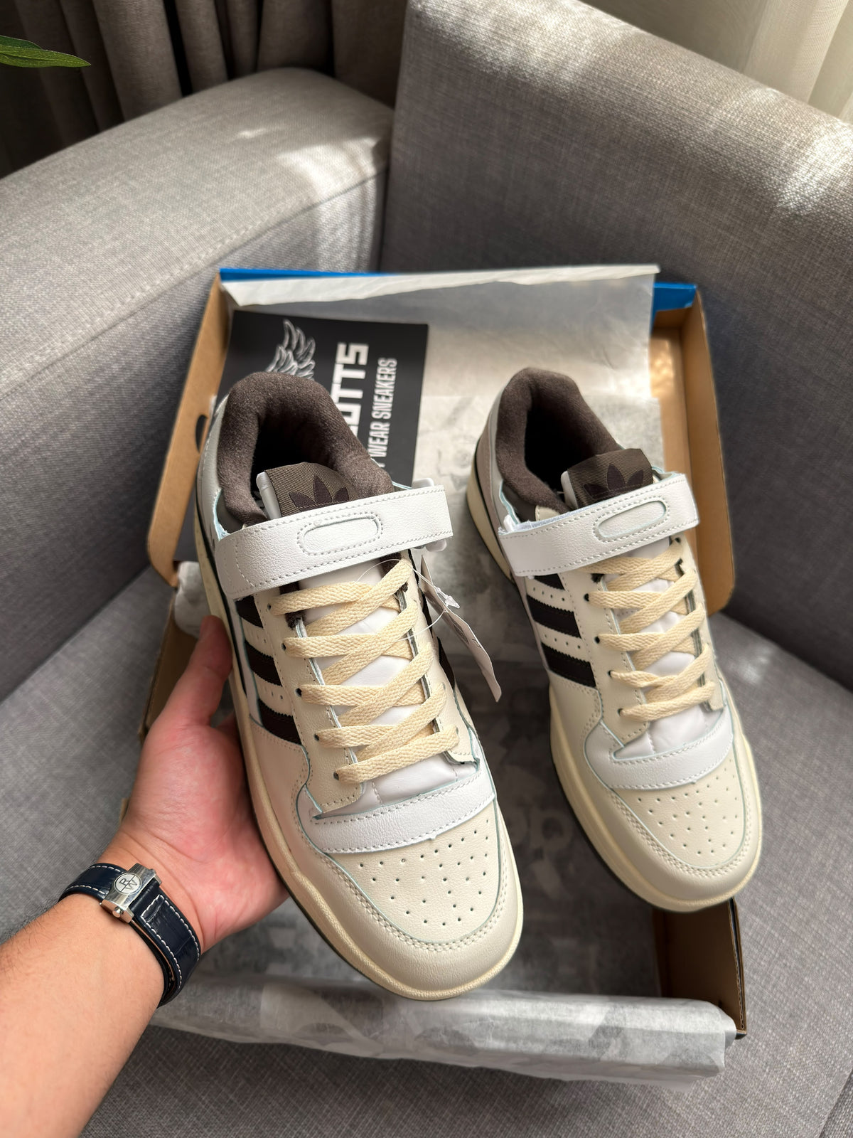 adidas forum in beige brown