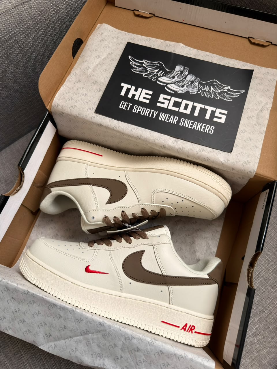 Nike air force 1 brown red
