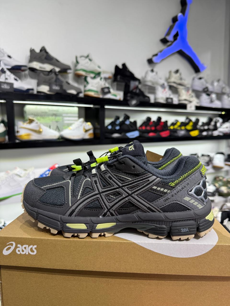 ASICS Gel Kahana 8 Graphite Grey Sheet Rock