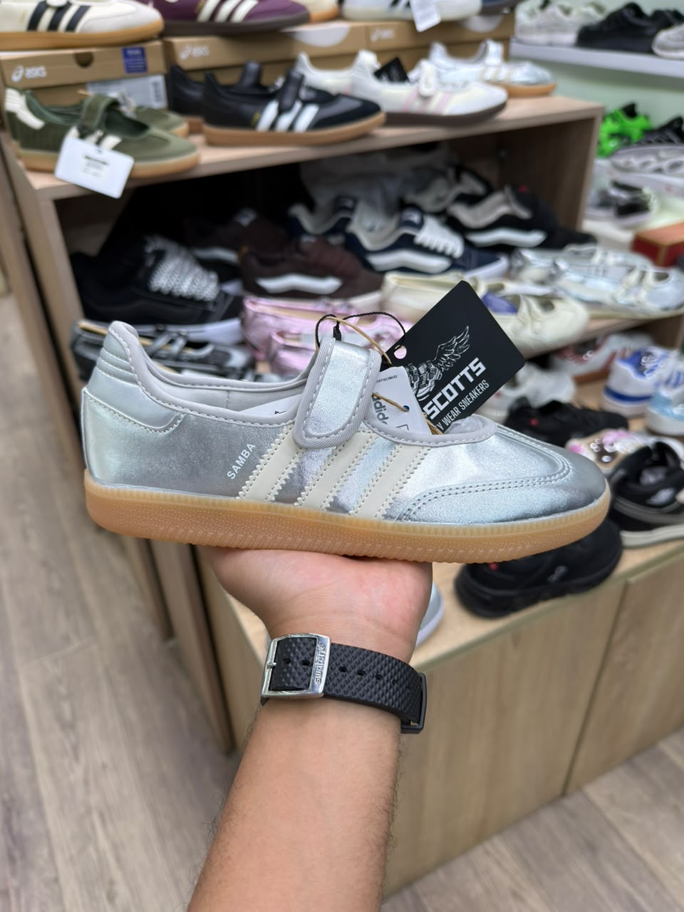 Adidas Samba Jane in silver metallic