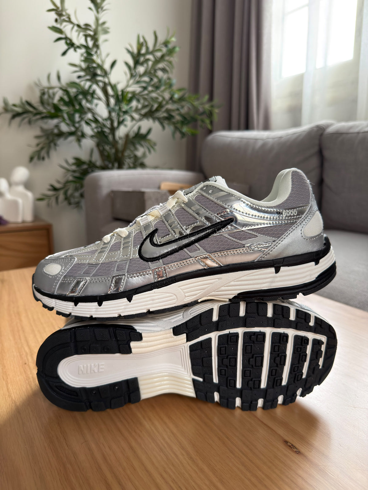 Nike P-6000 "silver"