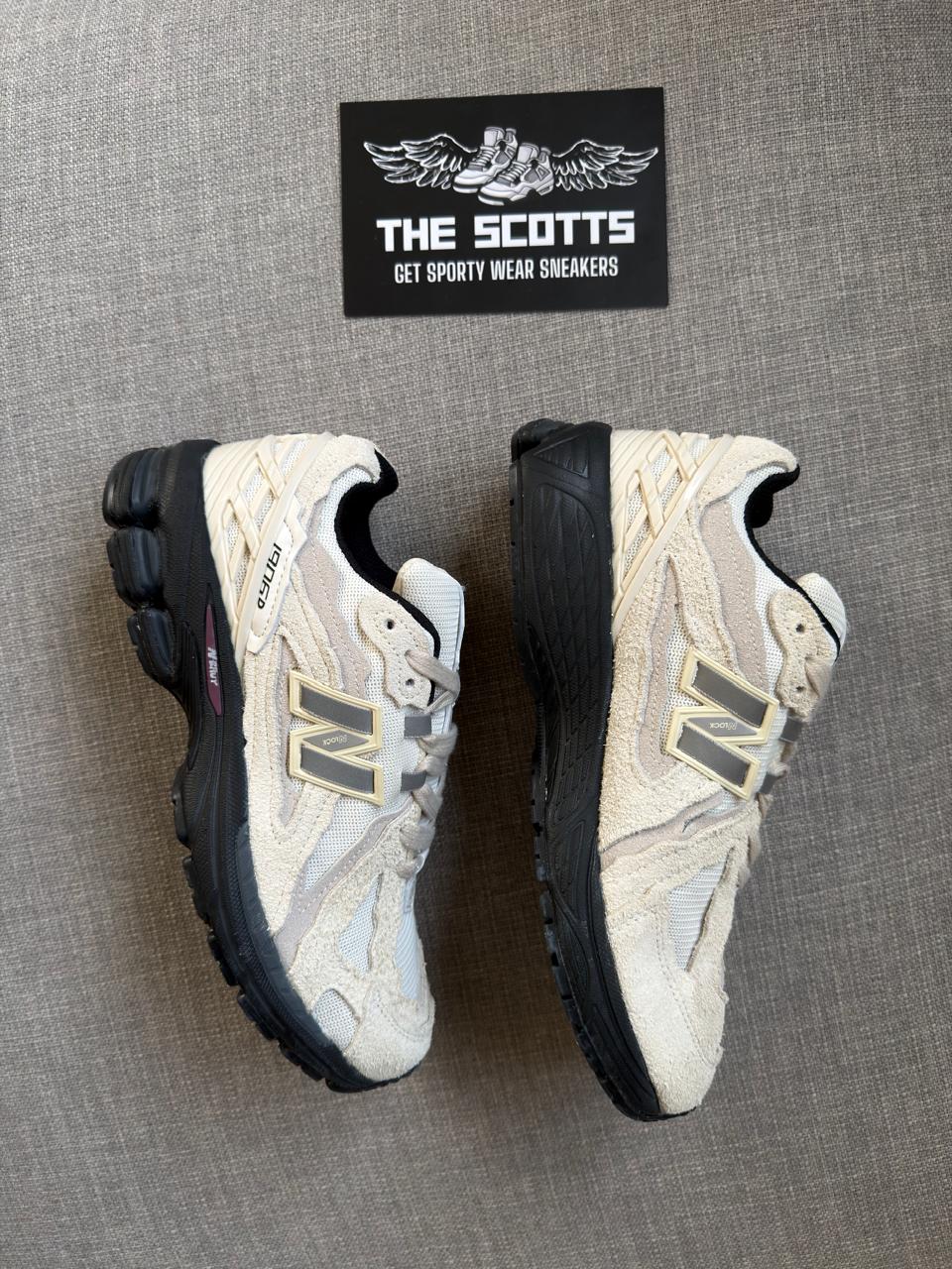 New Balance 1906D Protection Pack Cream