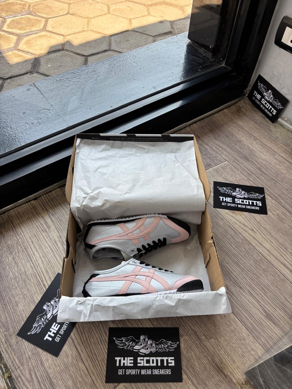 Onitsuka Tiger Mexico 66 in metallic silver and pink